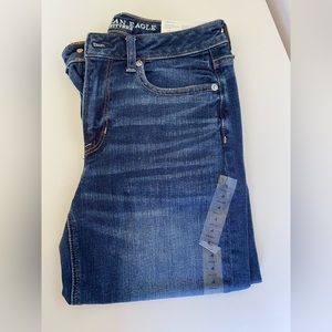 American Eagle Hi-Rise Slim size 4 short